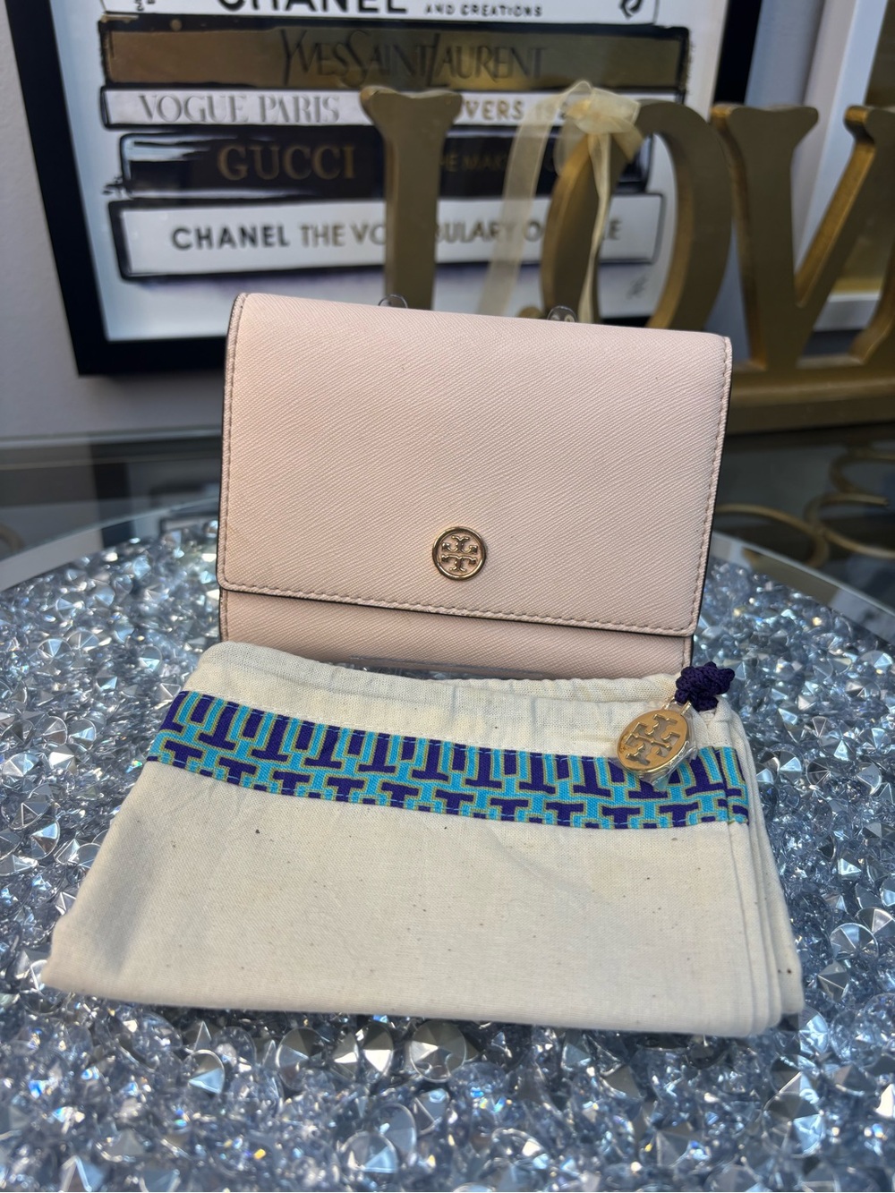 Tory Burch Robinson Medium Flap Trifold Wallet EUC